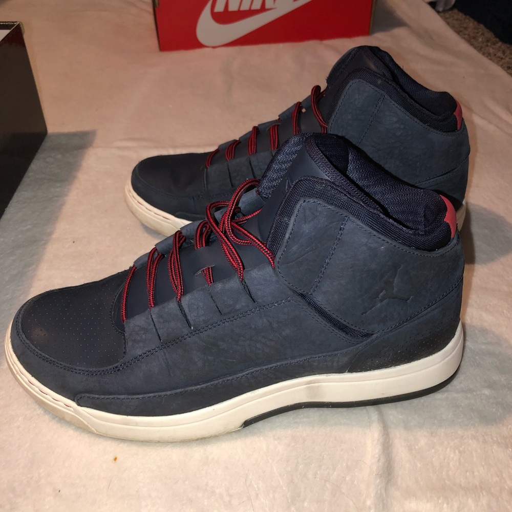 Men’s suede Jordan 11.5